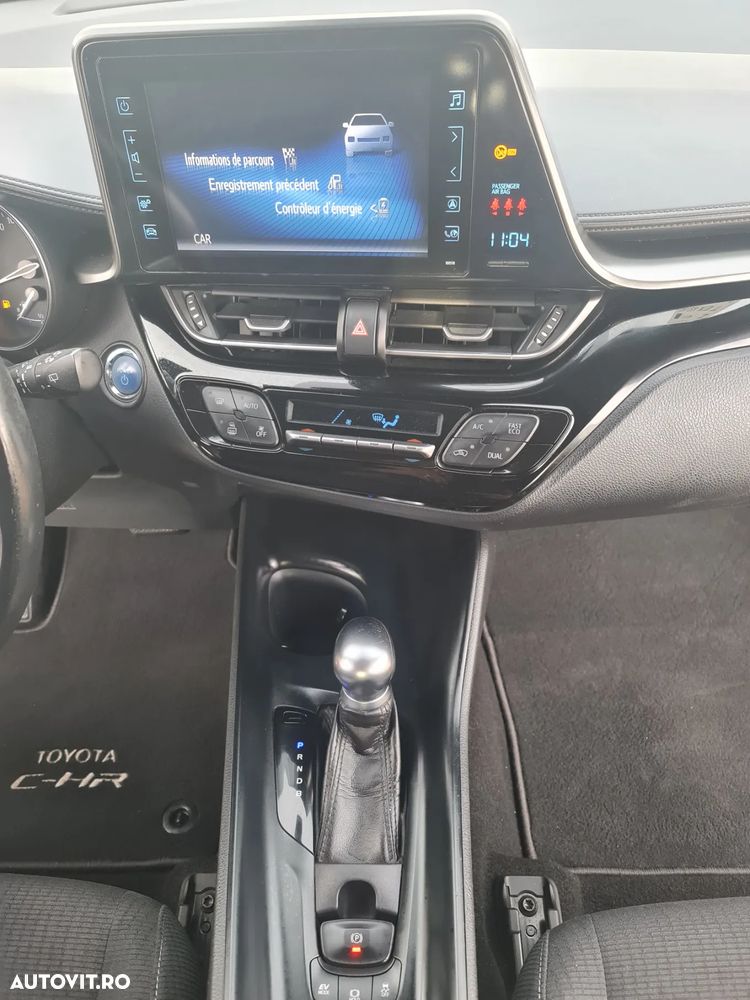 Toyota C-HR Hybrid Business-Edition - 14