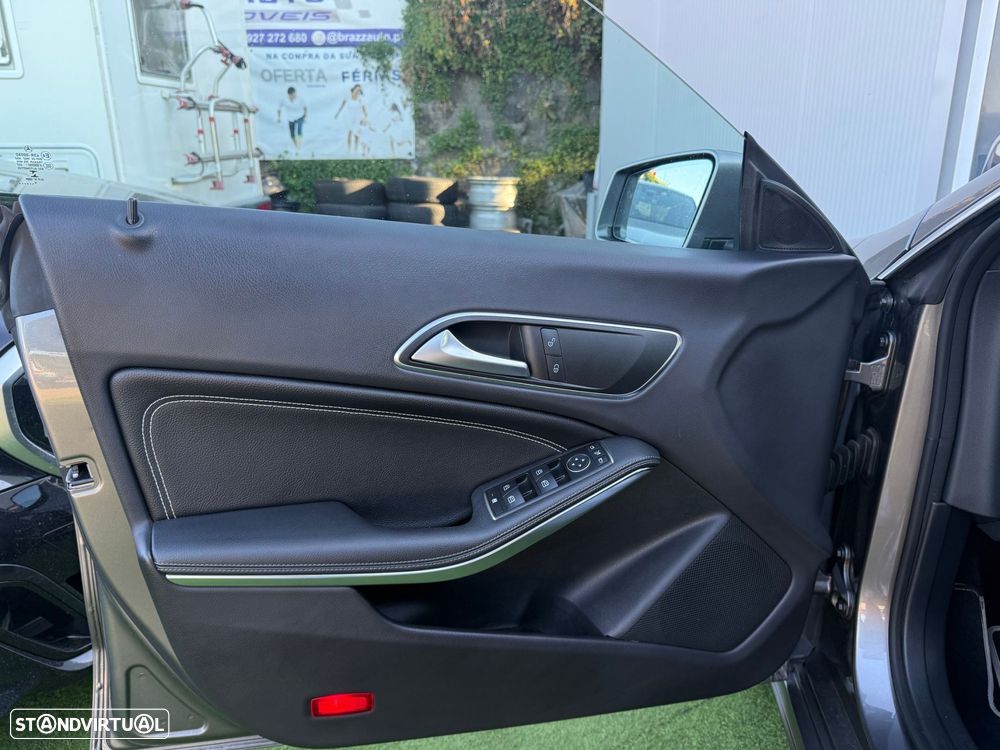 Mercedes-Benz CLA 180 d Shooting Brake Urban - 10