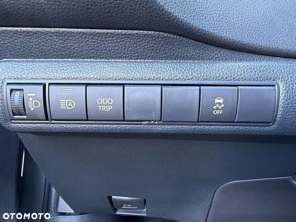 Toyota Corolla - 18