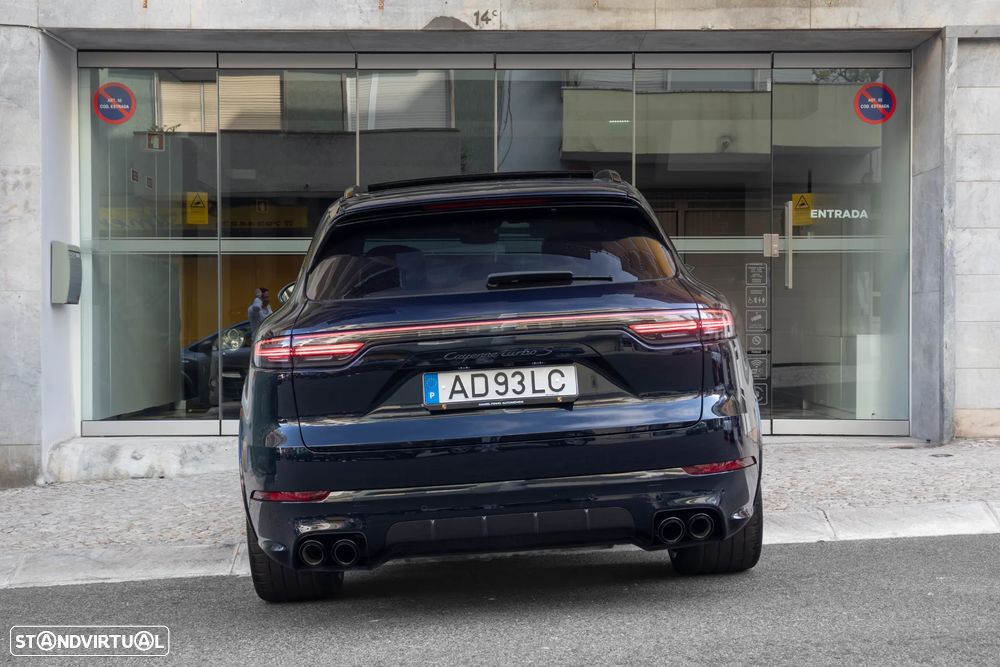 Porsche Cayenne Turbo S E-Hybrid — fotografia 55