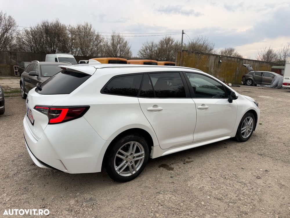 Toyota Corolla 1.8 Comfort - 3