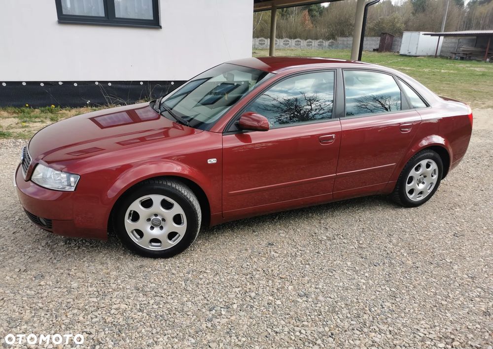 Audi A4 Limousine 2 - 12