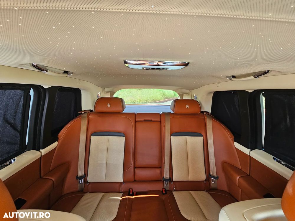 Rolls-Royce Cullinan - 10