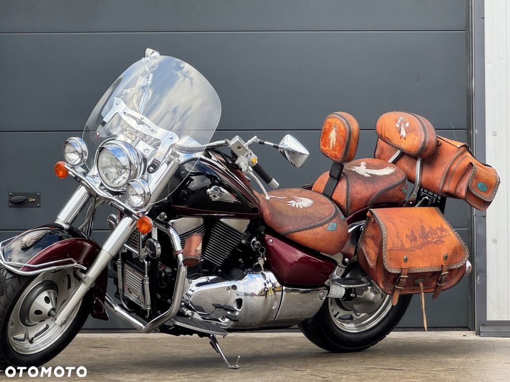 Suzuki Intruder - 21