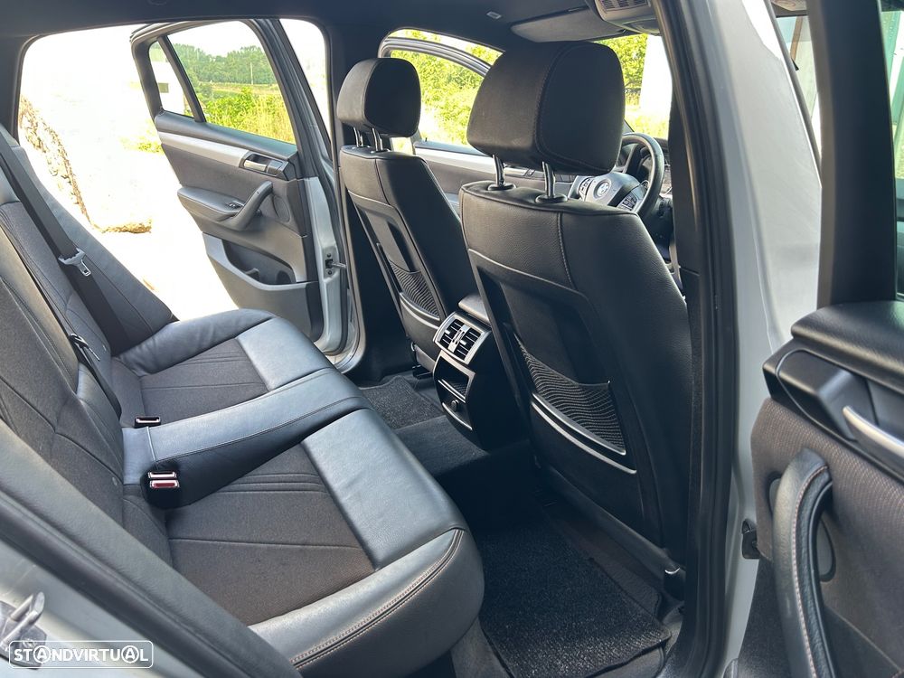 BMW X4 20 d xDrive XLine Auto - 16