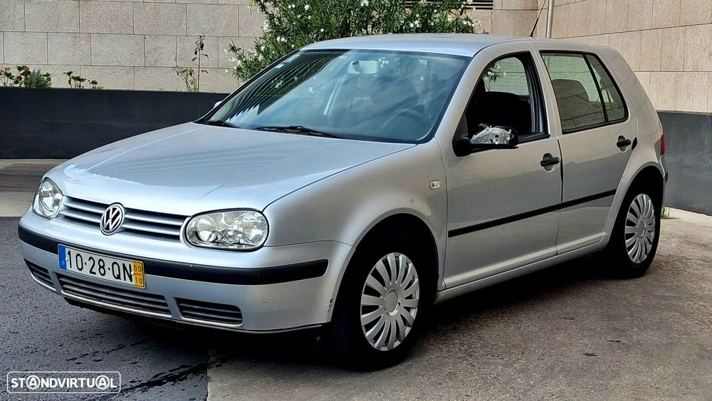 VW Golf 1.4i Confort - 1