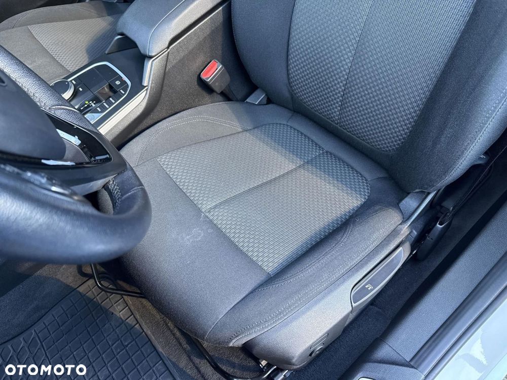 BMW Seria 1 - 13