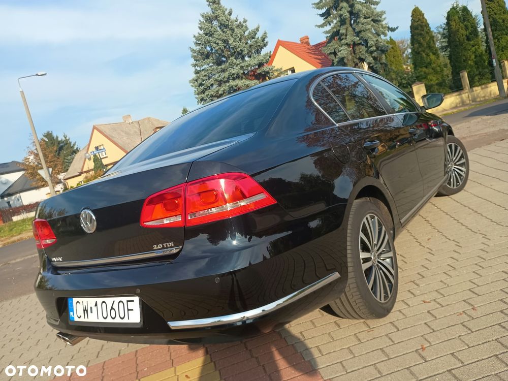 Volkswagen Passat 2.0 TDI Comfortline DSG - 4
