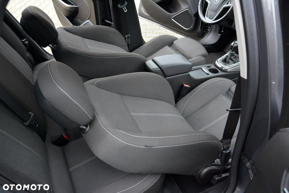 Opel Astra 1.4 Turbo Cosmo - 22