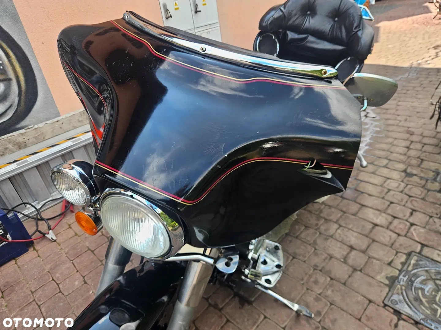 Harley-Davidson FLH Electra Glide - 27