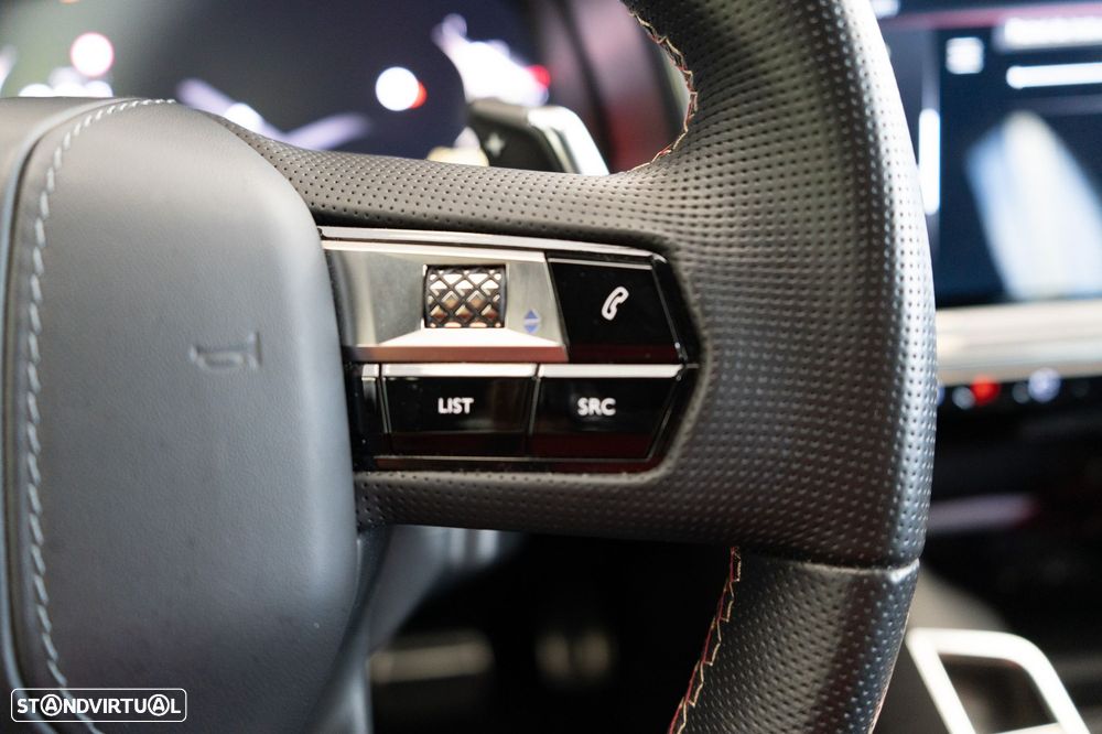 DS DS7 Crossback E-Tense Performance Line EAT8 - 29