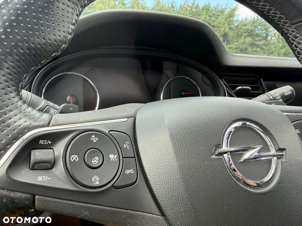 Opel Insignia 2.0 Direct Inj Trb 4x4 Business Innovation - 17