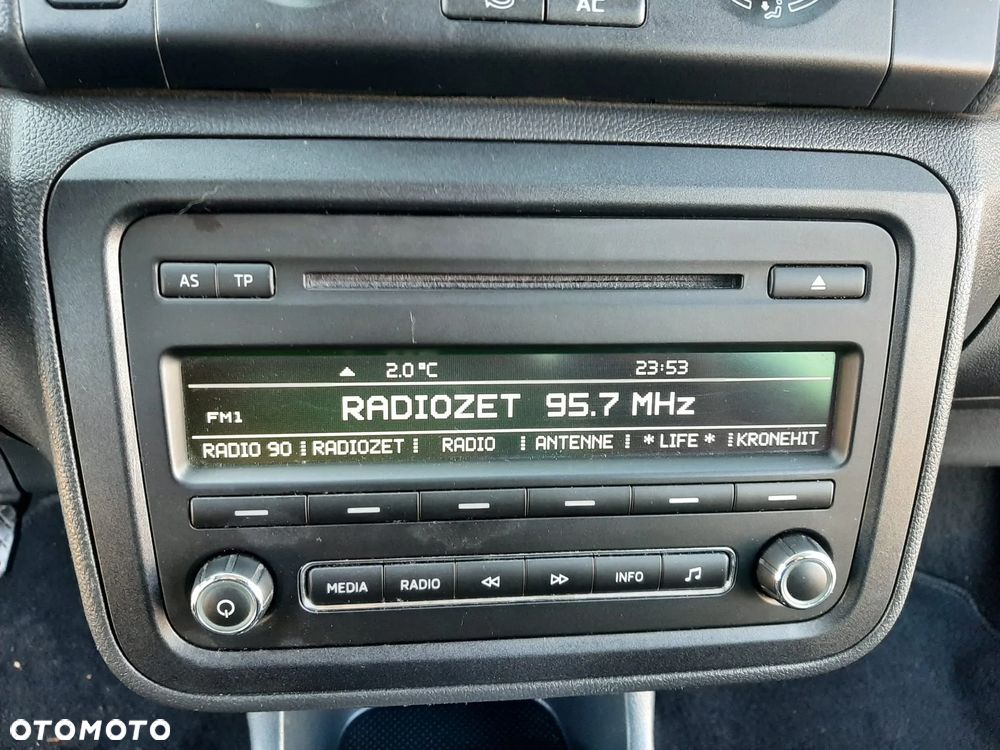 Skoda Roomster 1.2 TSI FAMILY - 21