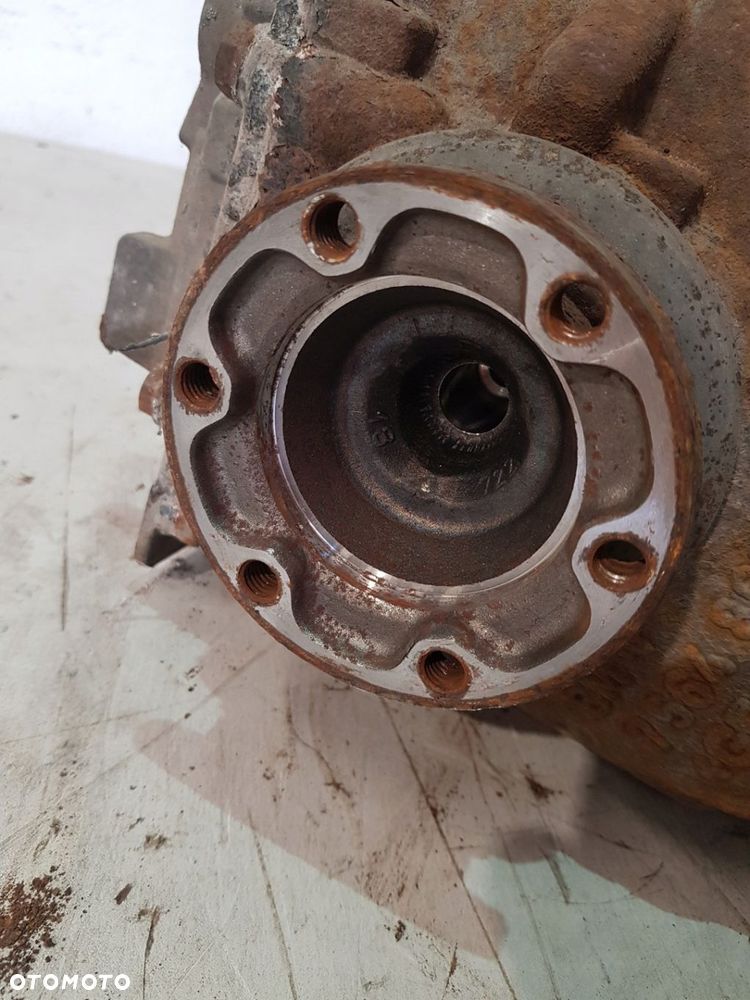 DYFERENCJAŁ MOST TYŁ 7560587 BMW E60 E61 LCI EU 3.0D 2.64 - 9
