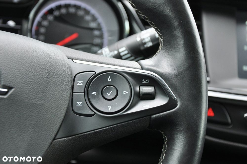 Opel Insignia 2.0 CDTI Exclusive S&S - 16