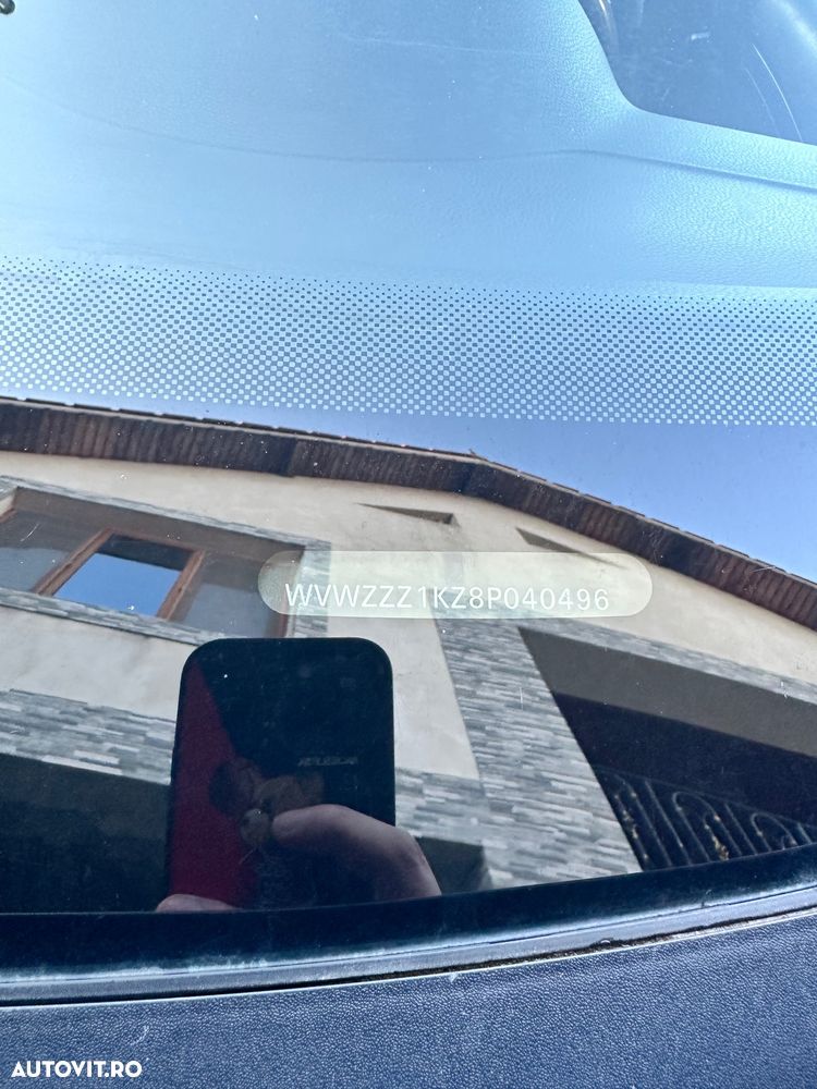 Volkswagen Golf 1.9 TDI Trendline DPF - 8