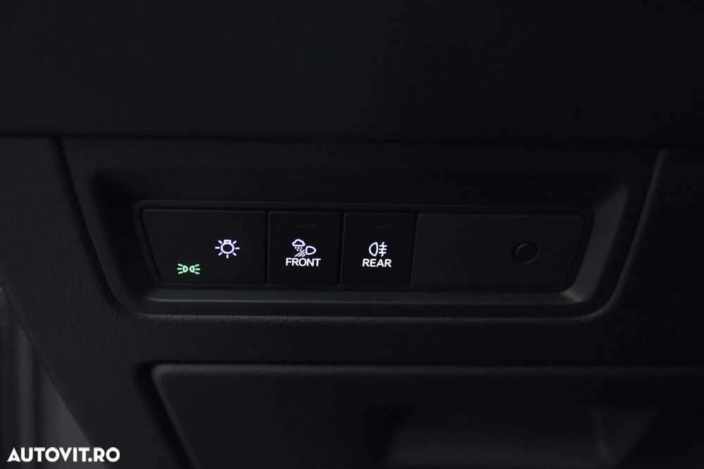 Volkswagen Touareg - 16