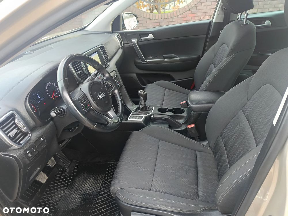Kia Sportage - 15