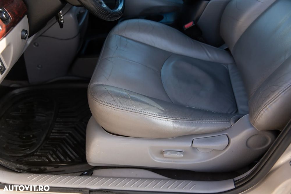 MAZDA Tribute 2001 — imagine 16