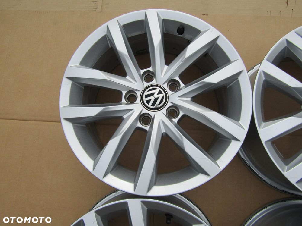 4x Felgi 16 VW T4 Touran Caddy Jetta Golf V VI VII VIII Passat B5 B6 B7 B8 6,5 j 5x112 ET41 / 3Q0601025 - 7
