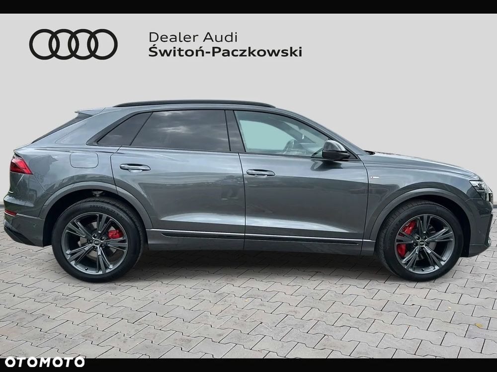 Audi Q8 - 6