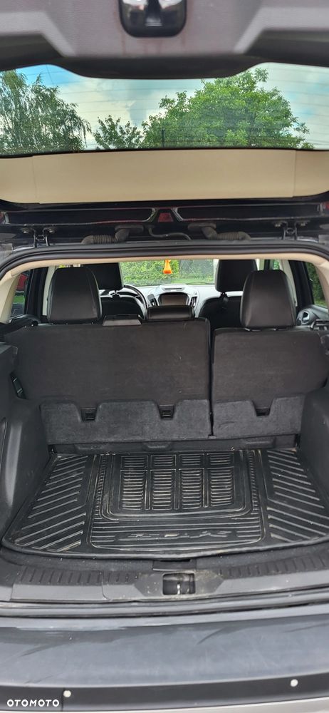 Ford Kuga - 21