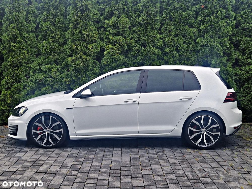 Volkswagen Golf GTD 2.0 TDI SCR DSG - 7