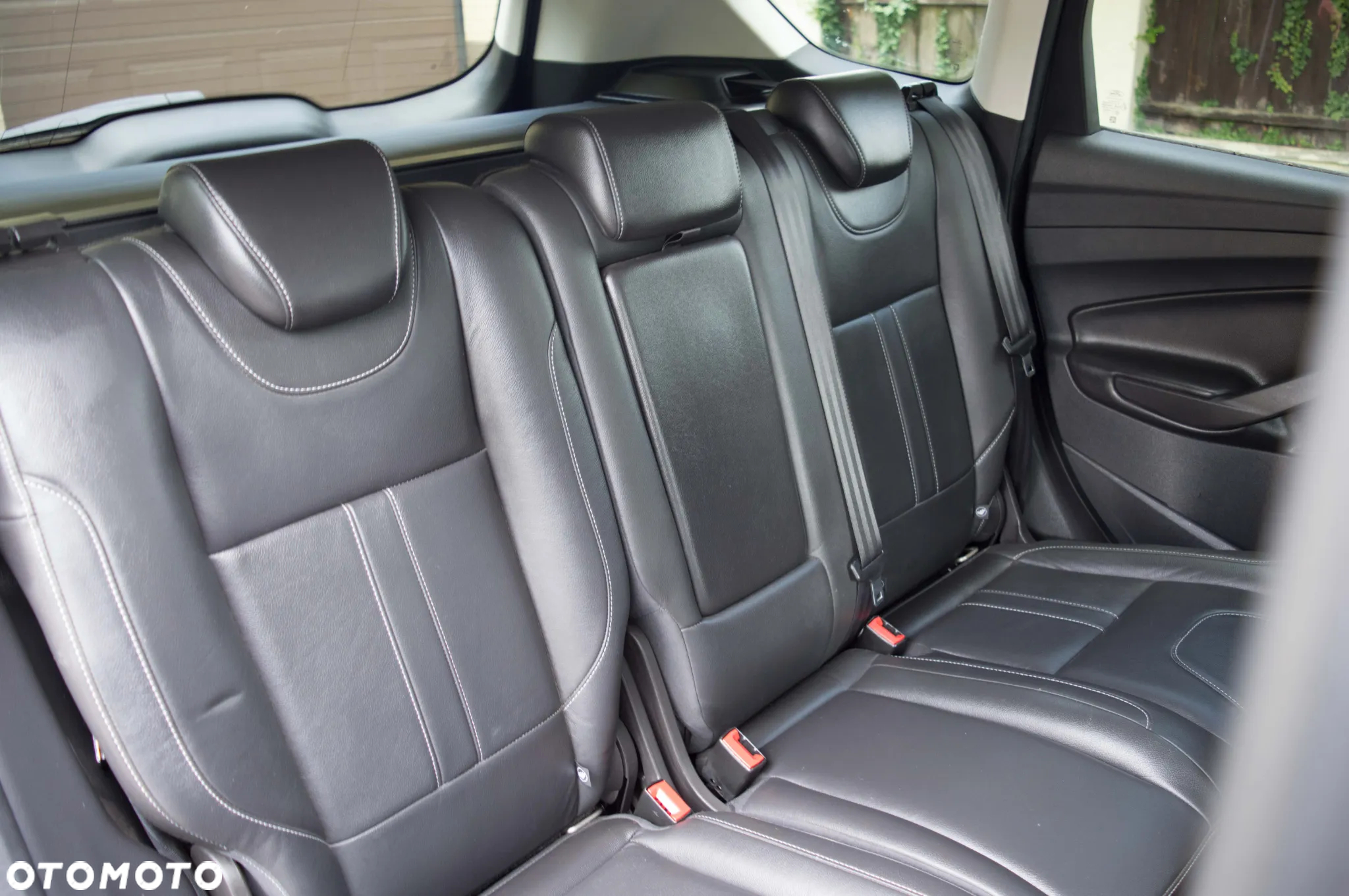 Ford Kuga 2.0 TDCi 4x4 Titanium - 32