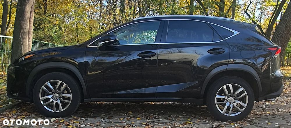 Lexus NX 200t Elite AWD - 4