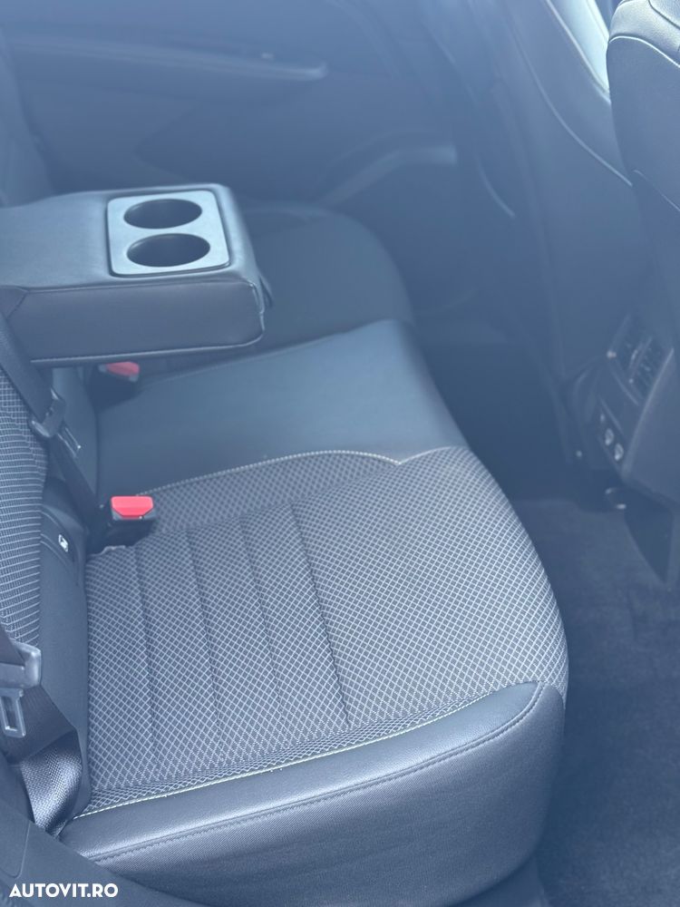 Renault Arkana E-TECH 145 INTENS - 15