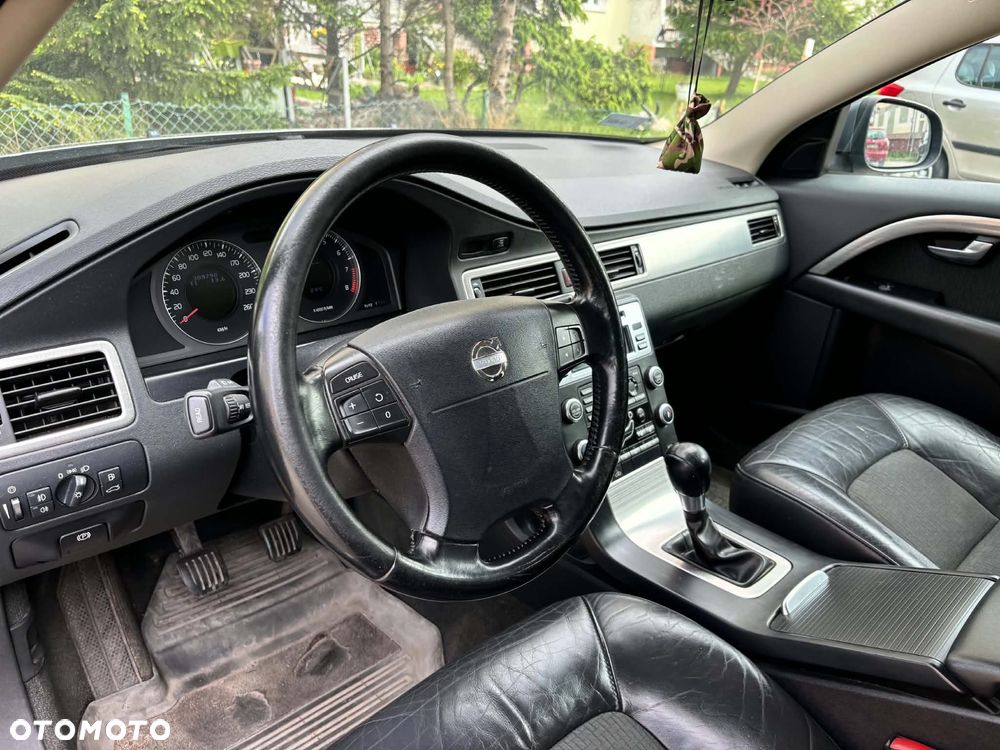 Volvo V70 2.5T Summum - 6