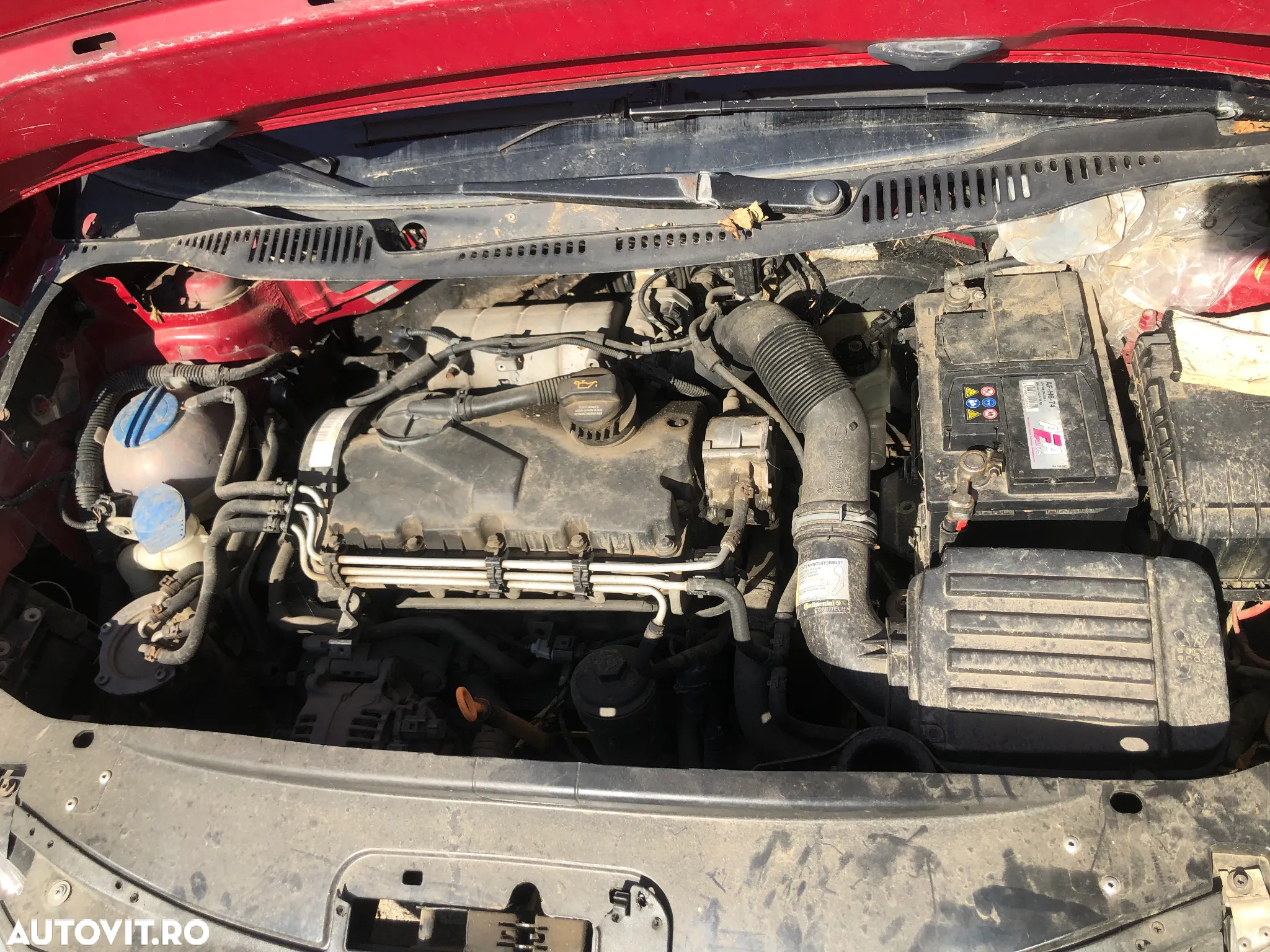 Dezmembrez VW Volkswagen Caddy rosu visiniu BDJ 2.0 SDI - 7