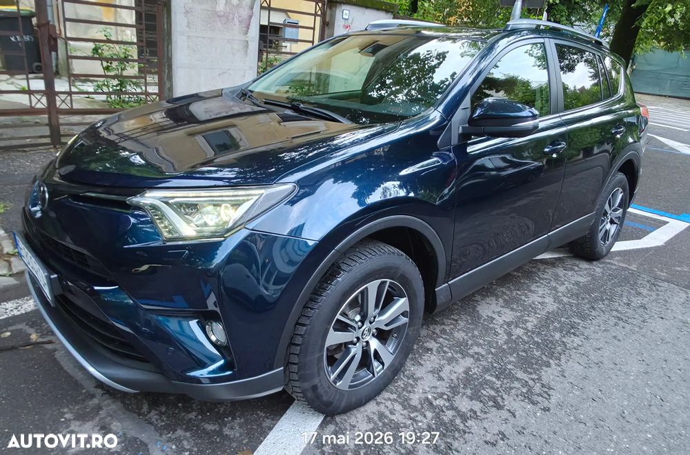 Toyota RAV4 2.0 Multidrive S Luxury - 3