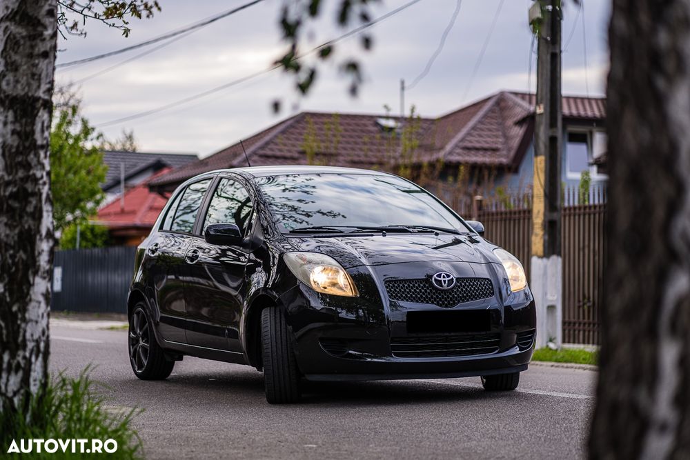 Toyota Yaris 1.3 Automatik Sol - 2