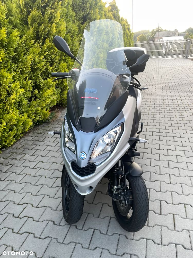 Piaggio MP-3 - 3