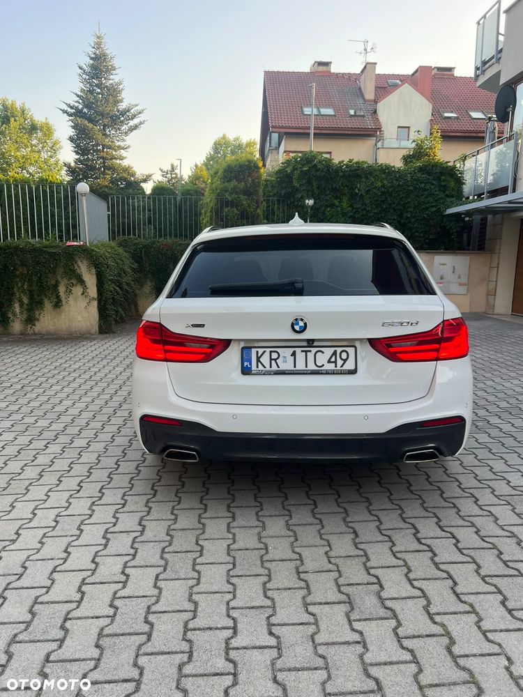 BMW Seria 5 520d xDrive M Sport sport - 8