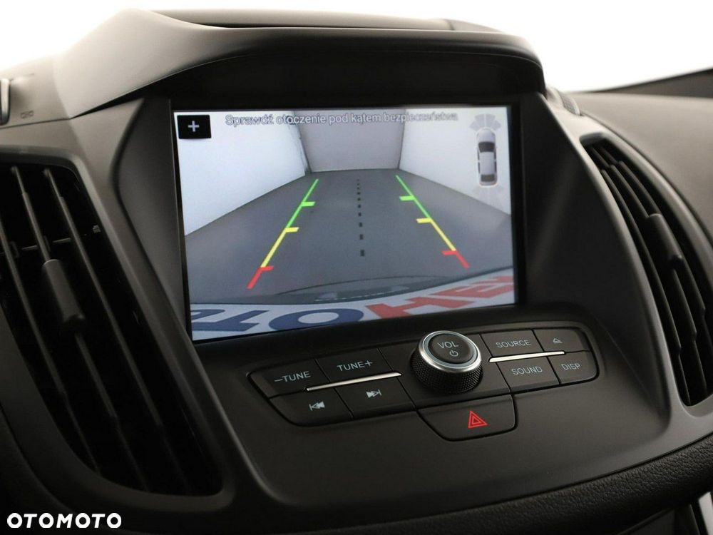 Ford Kuga 1.5 EcoBoost 2x4 ST-Line - 25