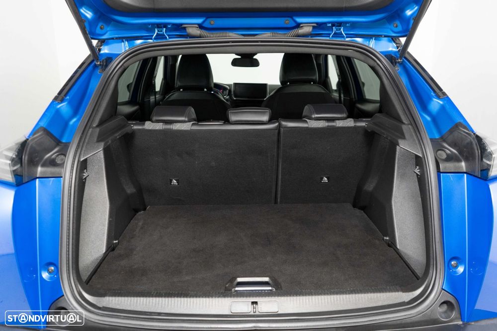 Peugeot 2008 1.2 PureTech Allure Pack EAT8 - 12