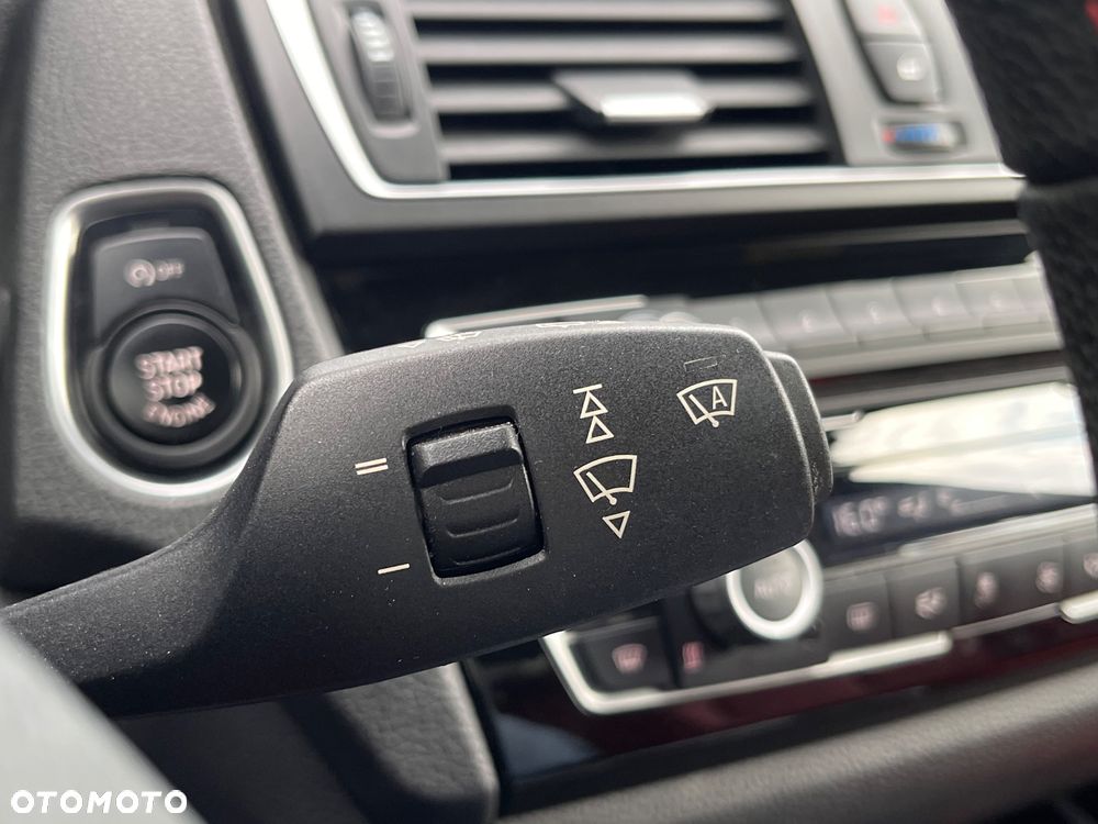 BMW Seria 1 118i Sport Line - 20