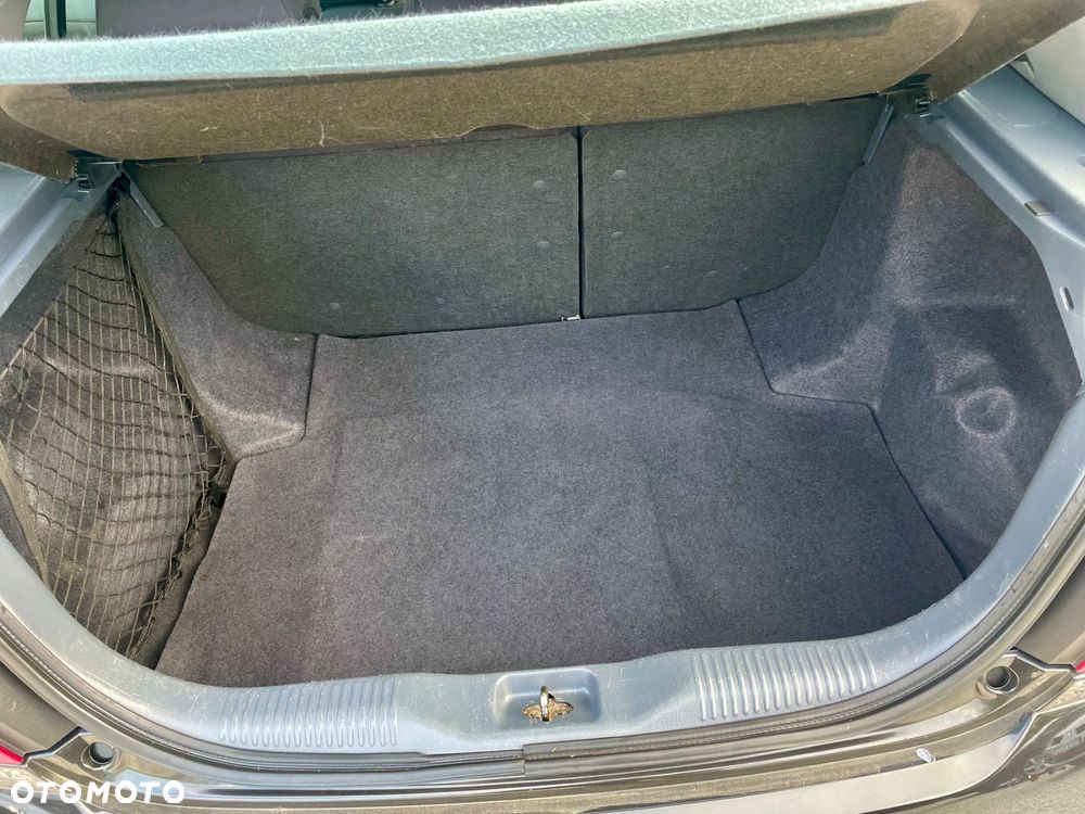 Nissan Almera 1.5 visia - 24