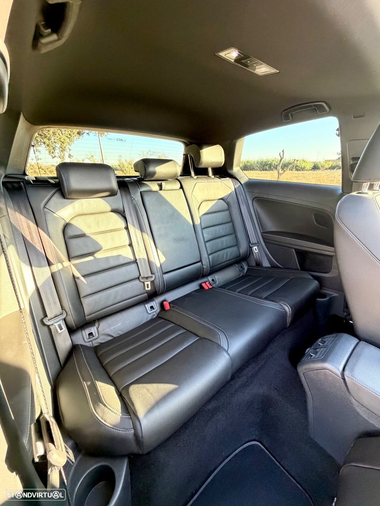 VW Golf 2.0 TDI GTD - 19