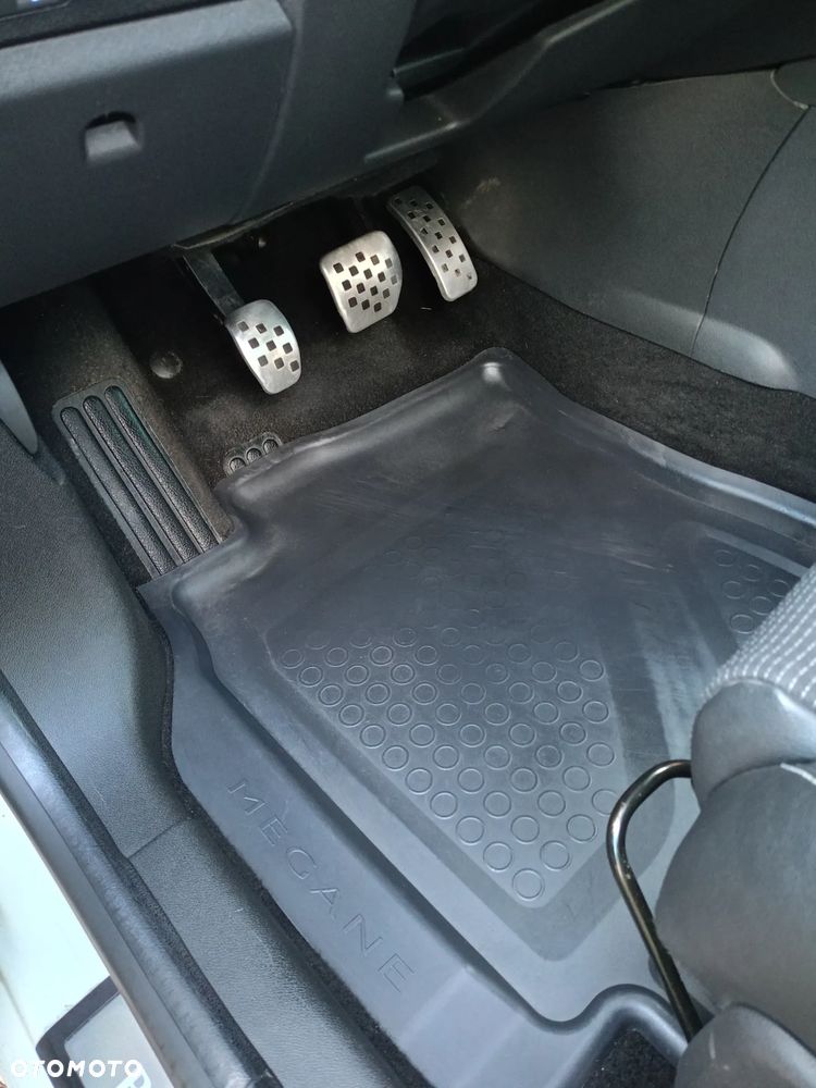 Renault Megane dCi 160 FAP GT - 11