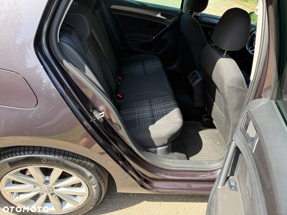 Volkswagen Golf 1.2 TSI BlueMotion Technology Lounge - 10