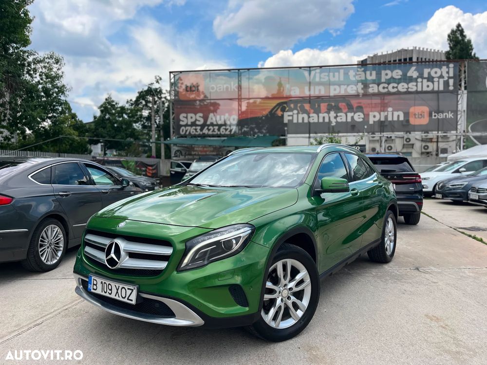 Mercedes-Benz GLA 200 d 4MATIC Aut. - 2