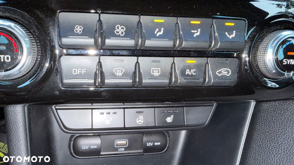 Kia Sportage 1.6 GDI Black Edition 2WD - 24