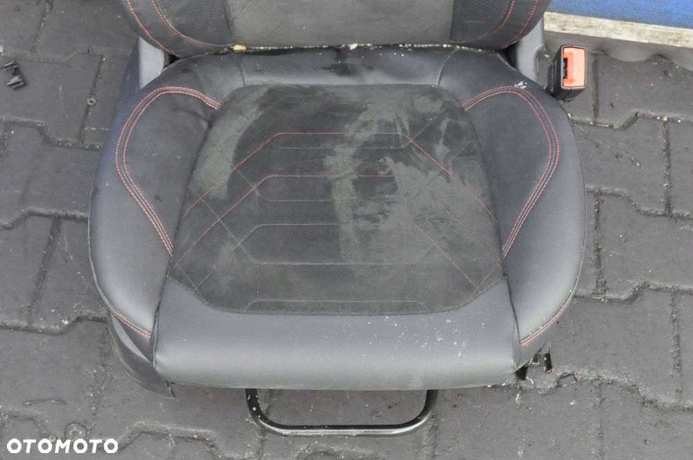 FORD FIESTA MK8 5D PRZEKŁADKA WNĘTRZA FOTELE KANAPA PÓŁSKÓRA ALCANTARA - 9