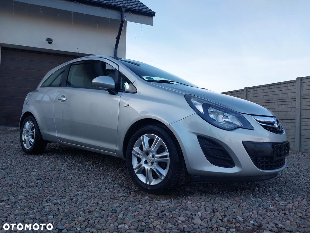 Opel Corsa - 4