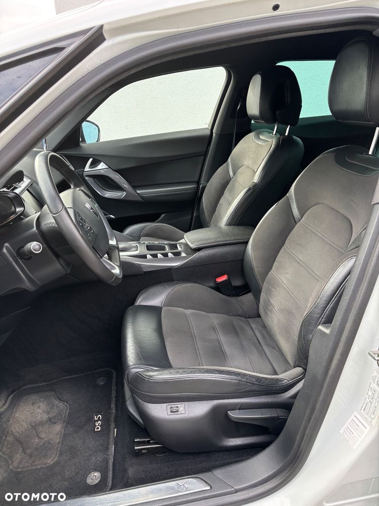 DS Automobiles DS 5 - 5