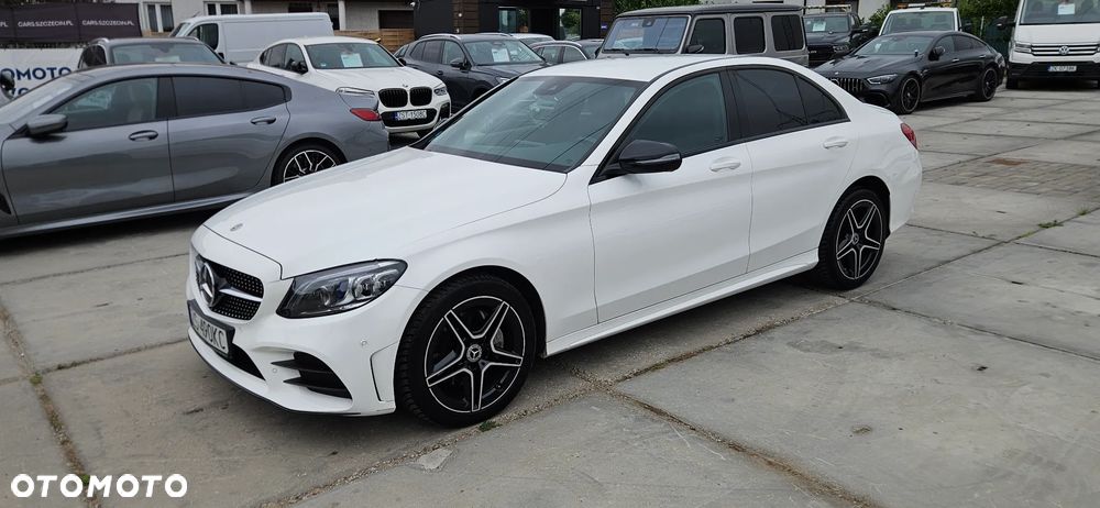 Mercedes-Benz Klasa C 220 d 4Matic 9G-TRONIC AMG Line - 1