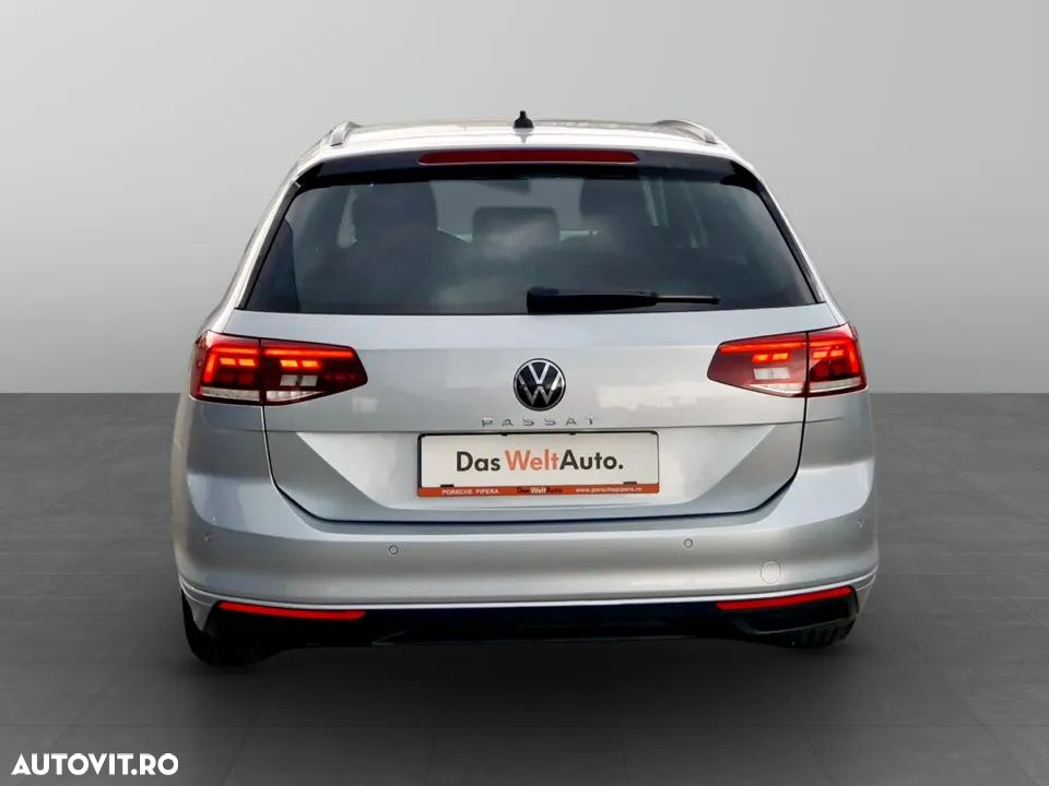 Volkswagen Passat - 8